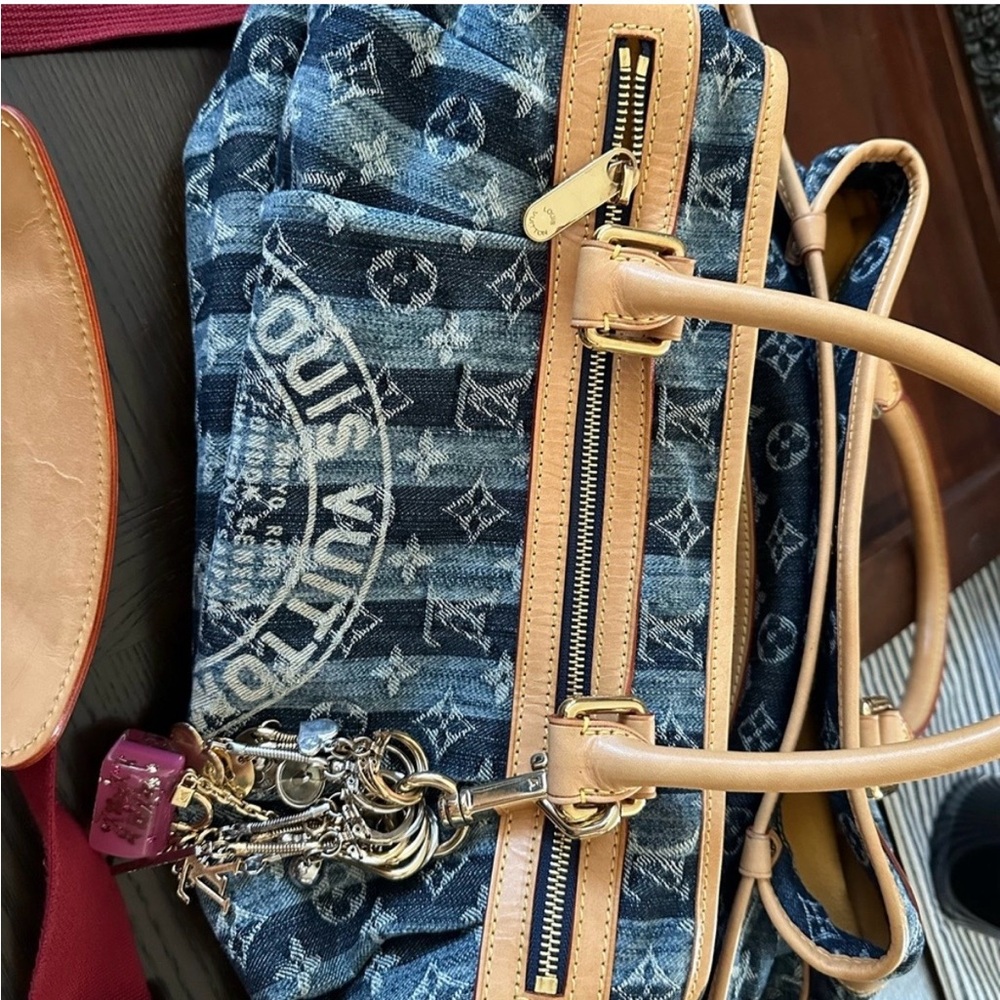 Louis Vuitton Blue Denim and Tan Handbag, 100% Authentic - Picture 3 of 12